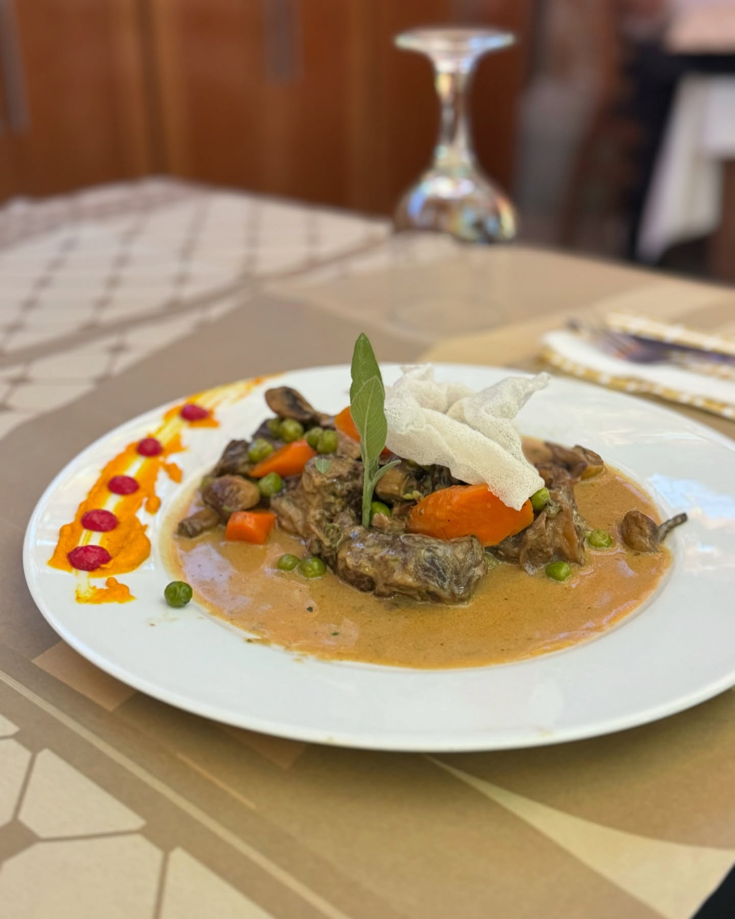 Veau aux Petits Légumes